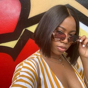 Meet your Posher, Maya